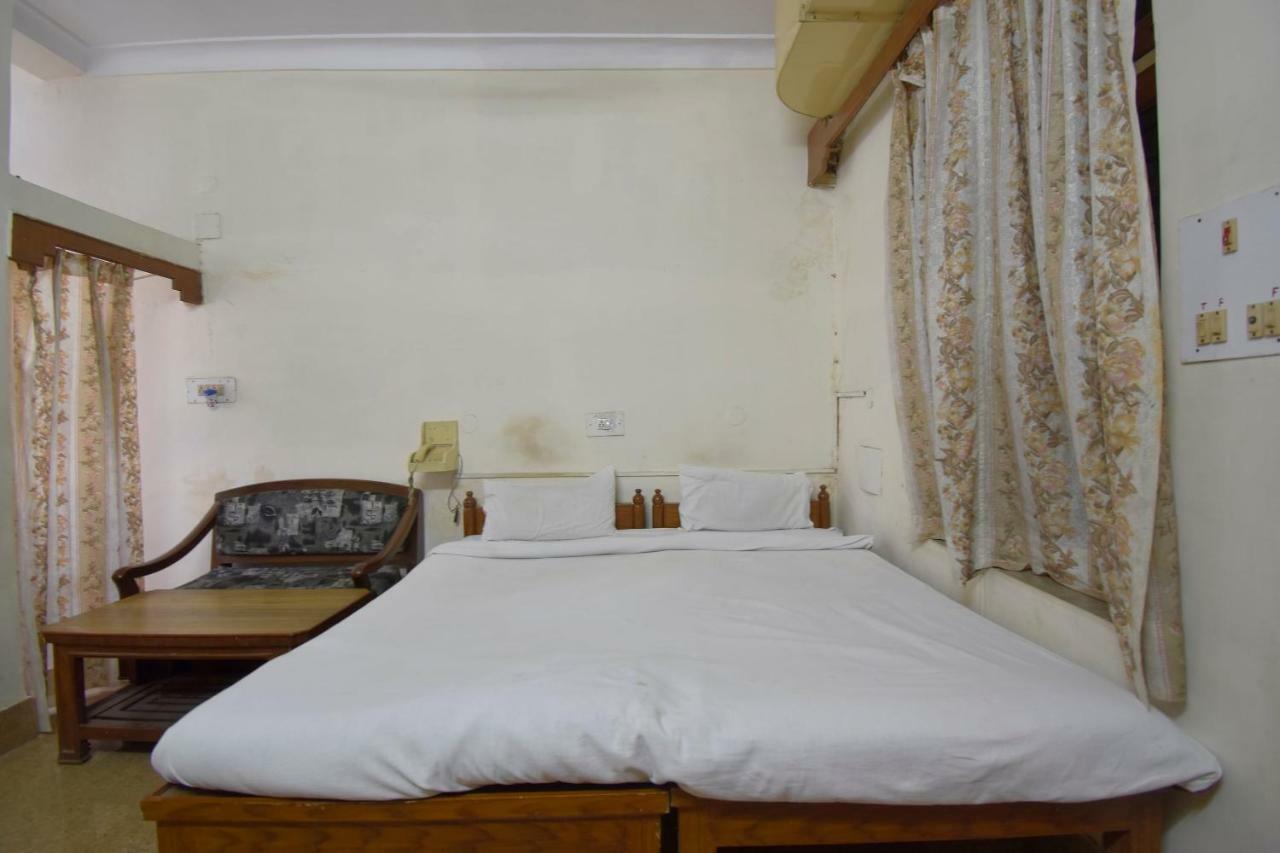 Spot On 47388 Dutta Guest House Bharatpur Εξωτερικό φωτογραφία