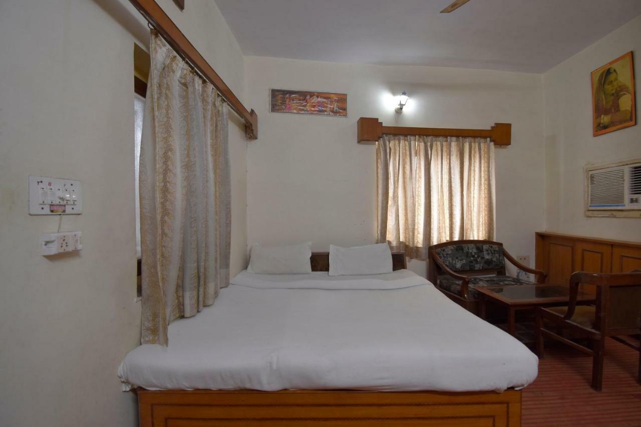 Spot On 47388 Dutta Guest House Bharatpur Εξωτερικό φωτογραφία